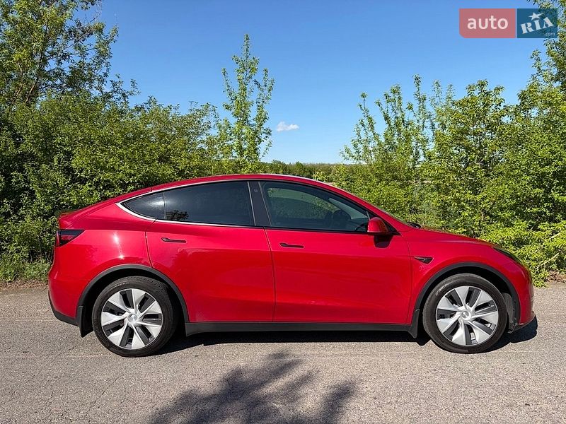 Внедорожник / Кроссовер Tesla Model Y 2023 в Виннице