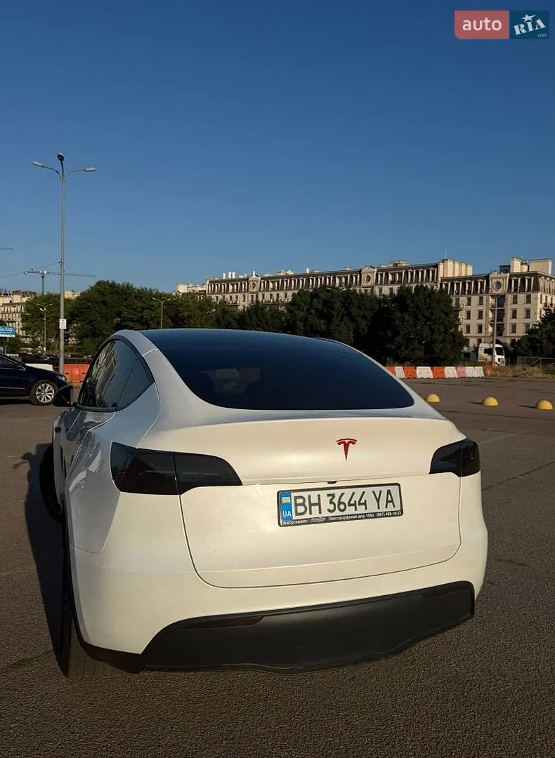 2023 Tesla Model Y - мініатюра 5