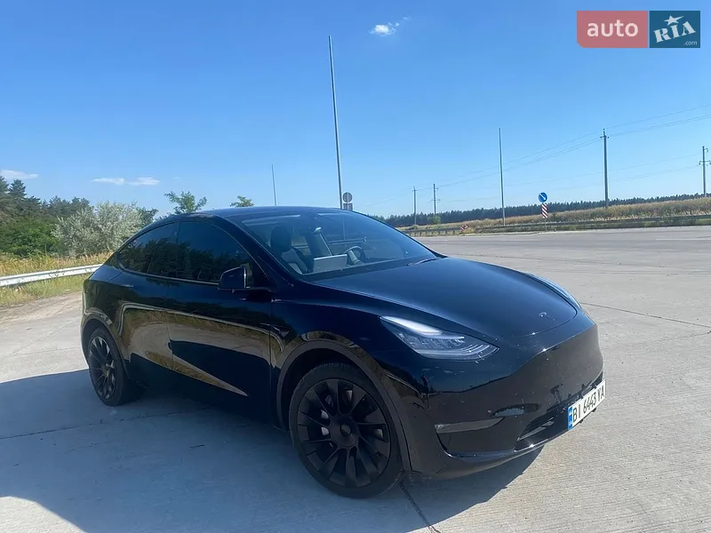 Tesla Model Y