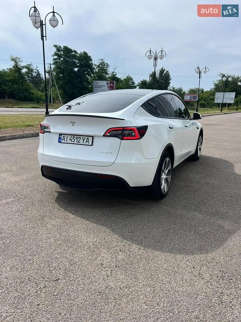 2022 Tesla Model Y - мініатюра 5