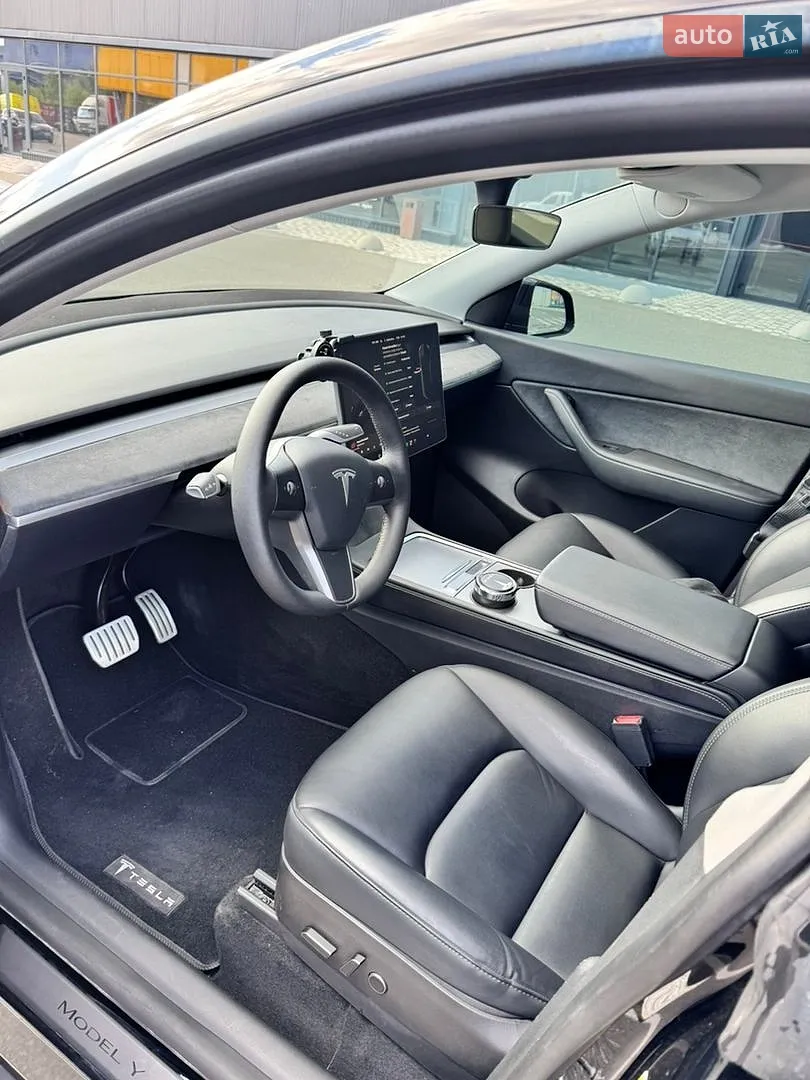 2022 Tesla Model Y - мініатюра 17