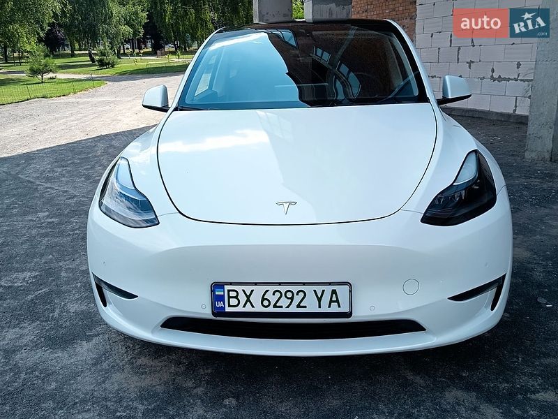 Tesla Model Y 2022 Tesla Model Y 2022