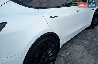 Позашляховик / Кросовер Tesla Model Y 2022 в Хмельницькому