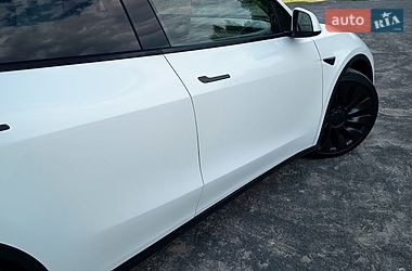 Позашляховик / Кросовер Tesla Model Y 2022 в Хмельницькому
