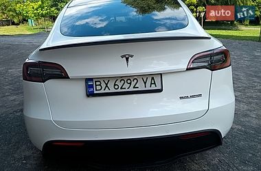 Позашляховик / Кросовер Tesla Model Y 2022 в Хмельницькому