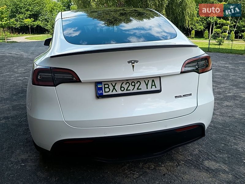 Позашляховик / Кросовер Tesla Model Y 2022 в Хмельницькому
