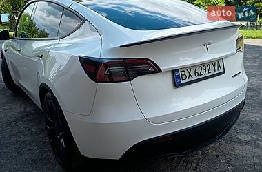 Позашляховик / Кросовер Tesla Model Y 2022 в Хмельницькому