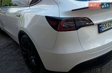 Позашляховик / Кросовер Tesla Model Y 2022 в Хмельницькому