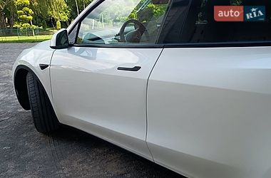 Позашляховик / Кросовер Tesla Model Y 2022 в Хмельницькому