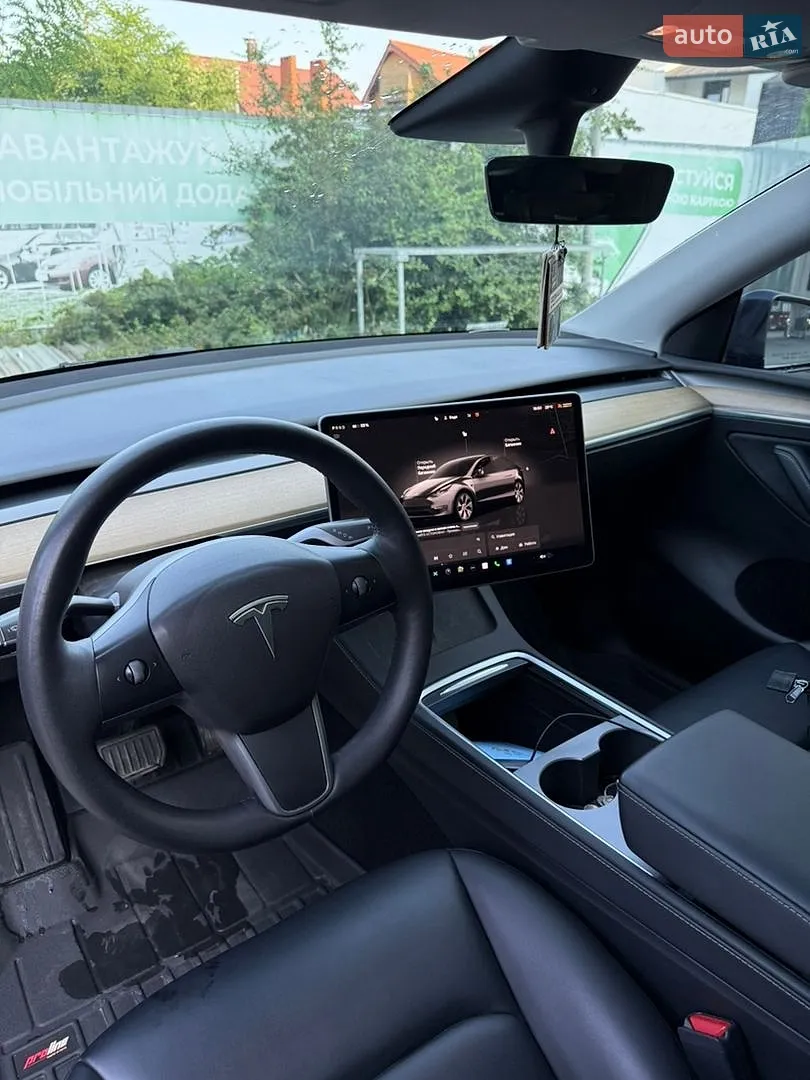 2023 Tesla Model Y - мініатюра 11