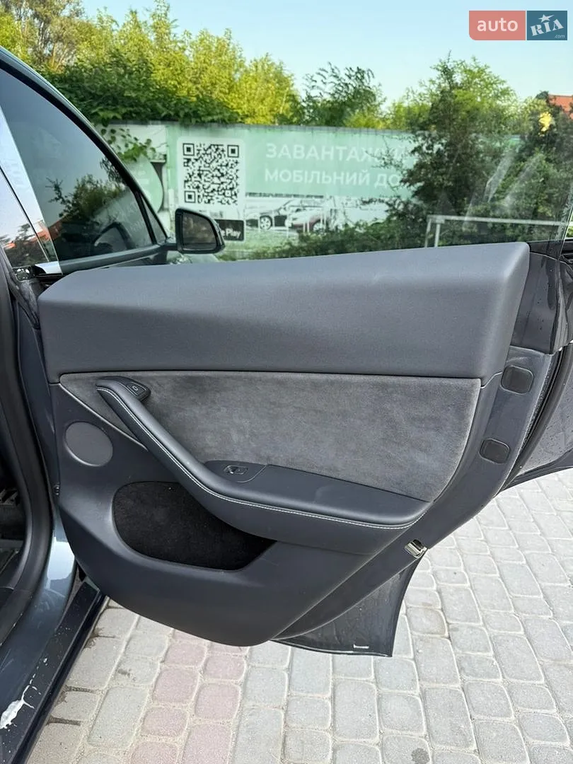 2023 Tesla Model Y - мініатюра 17