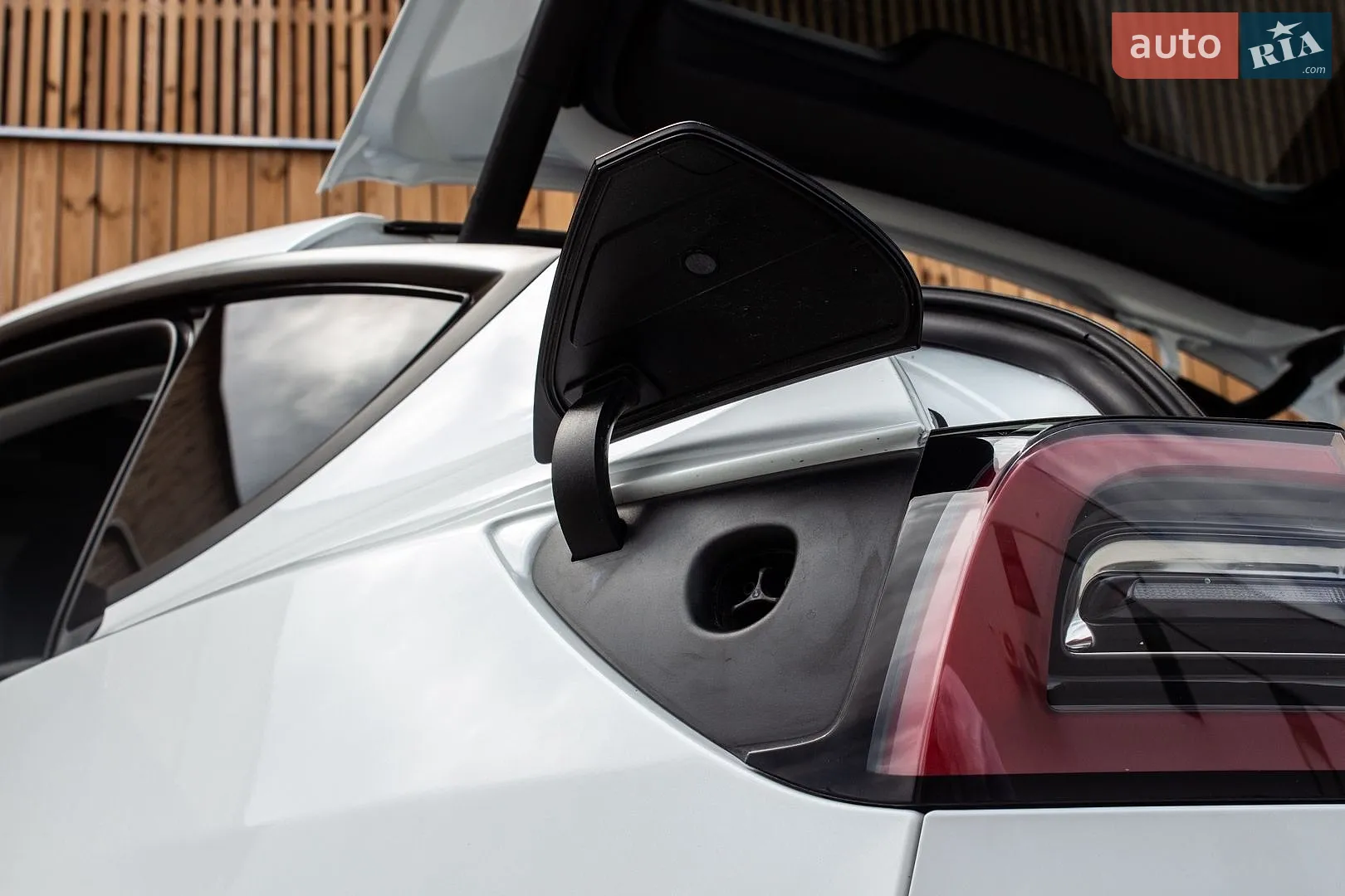 2024 Tesla Model Y - мініатюра 35