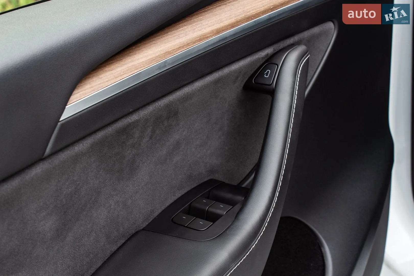 2024 Tesla Model Y - мініатюра 53