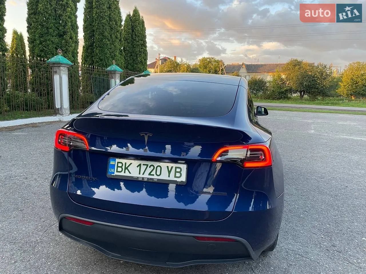 2021 Tesla Model Y - мініатюра 9