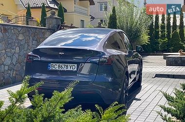 Внедорожник / Кроссовер Tesla Model Y 2023 в Трускавце