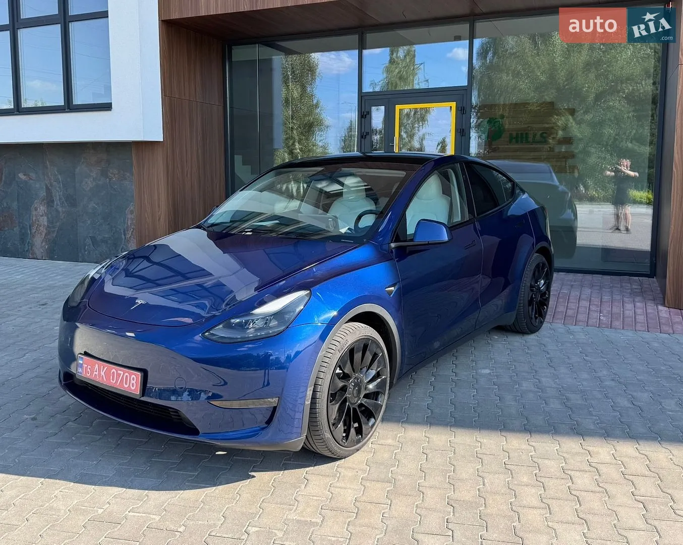 2024 Tesla Model Y - мініатюра 25