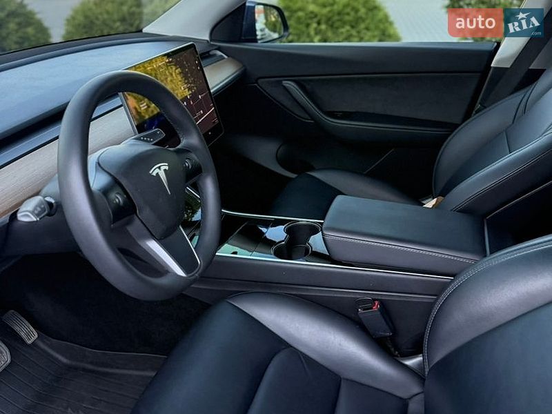 Внедорожник / Кроссовер Tesla Model Y 2020 в Городке