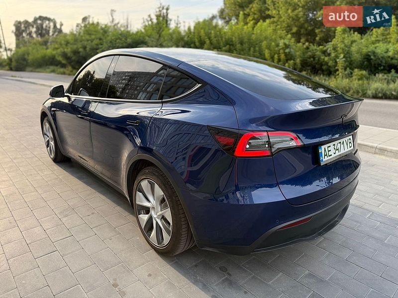 Позашляховик / Кросовер Tesla Model Y 2022 в Дніпрі