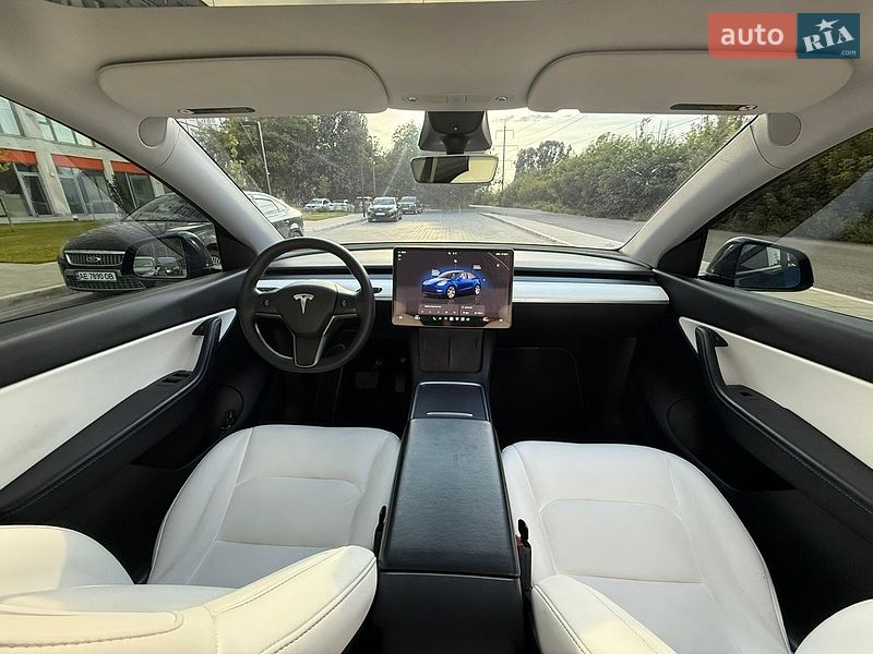Позашляховик / Кросовер Tesla Model Y 2022 в Дніпрі