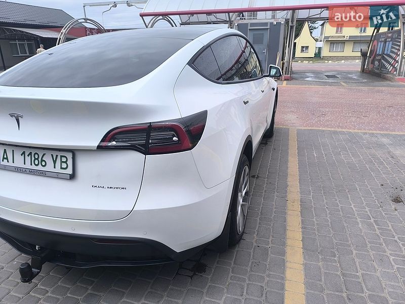 Позашляховик / Кросовер Tesla Model Y 2022 в Жашківу