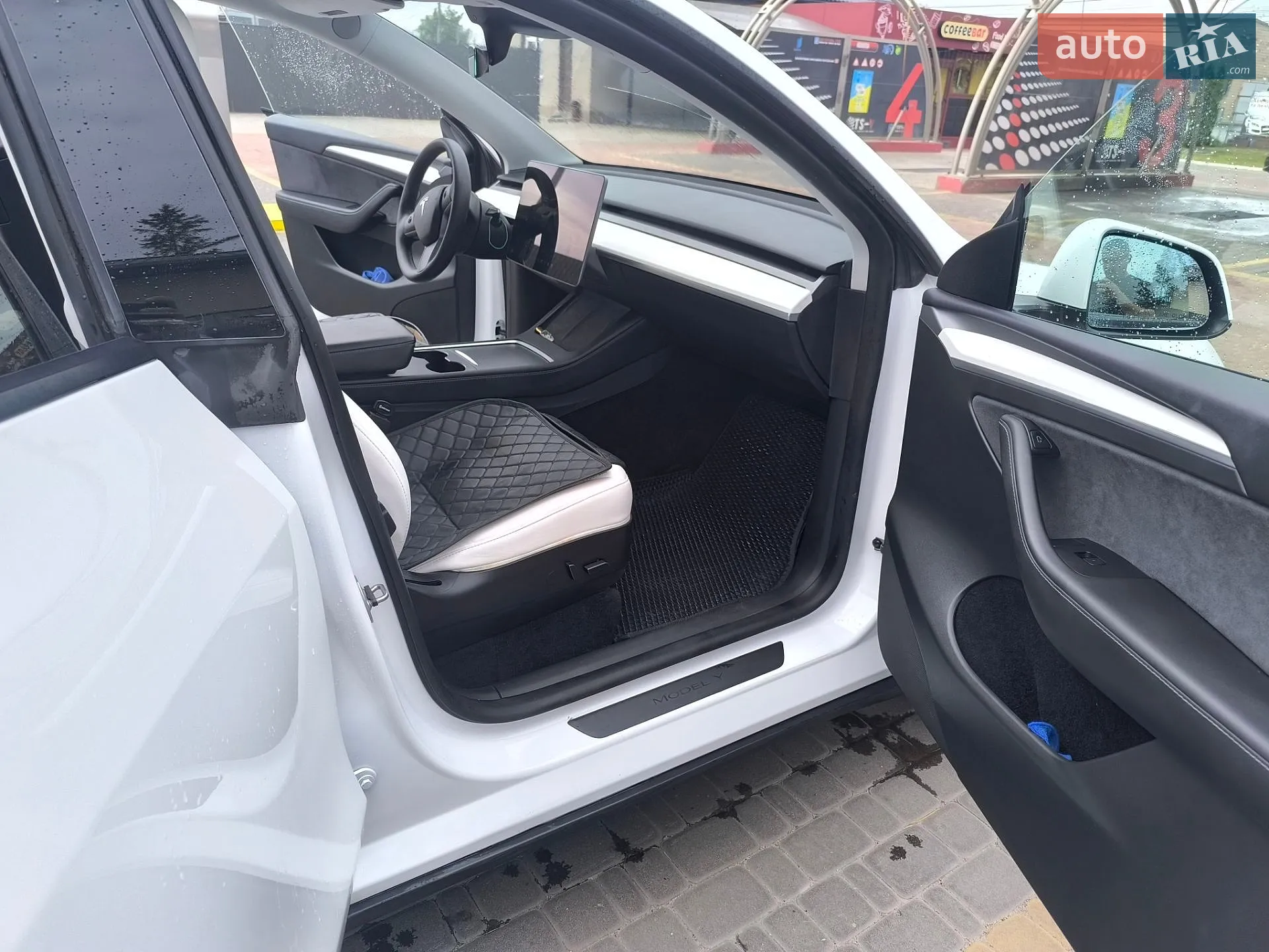 2022 Tesla Model Y - мініатюра 22