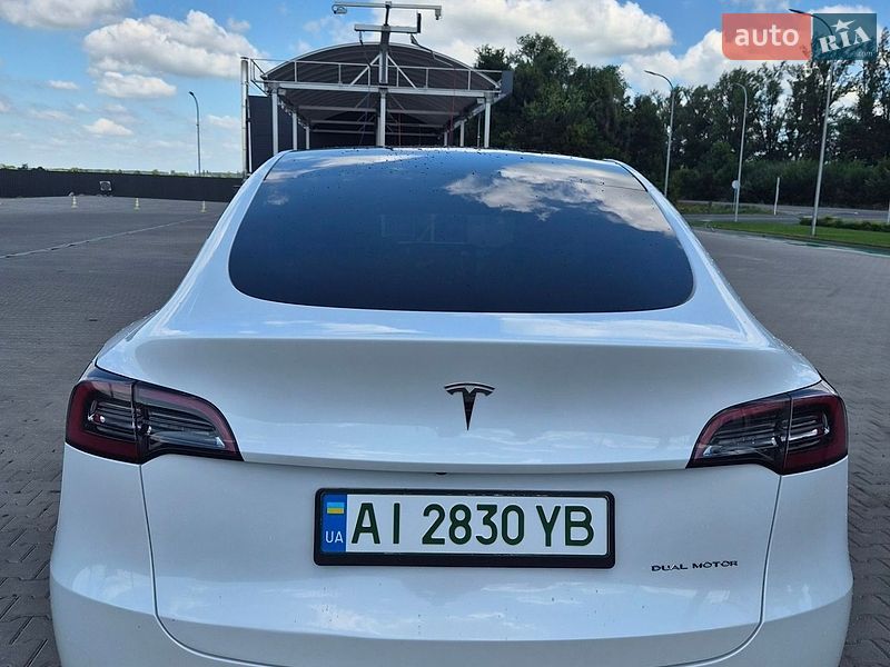 Внедорожник / Кроссовер Tesla Model Y 2022 в Кагарлыке