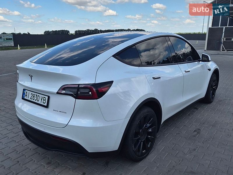 Внедорожник / Кроссовер Tesla Model Y 2022 в Кагарлыке