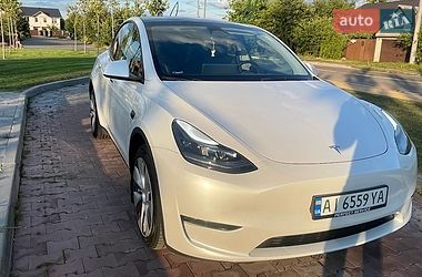 Позашляховик / Кросовер Tesla Model Y 2024 в Бучі