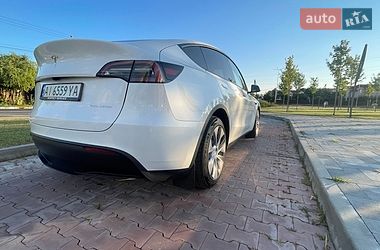 Позашляховик / Кросовер Tesla Model Y 2024 в Бучі
