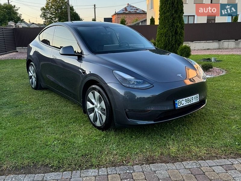Tesla Model Y 2023 Tesla Model Y 2023