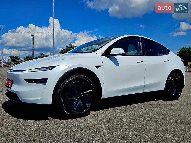 Позашляховик / Кросовер Tesla Model Y 2025 в Дніпрі
