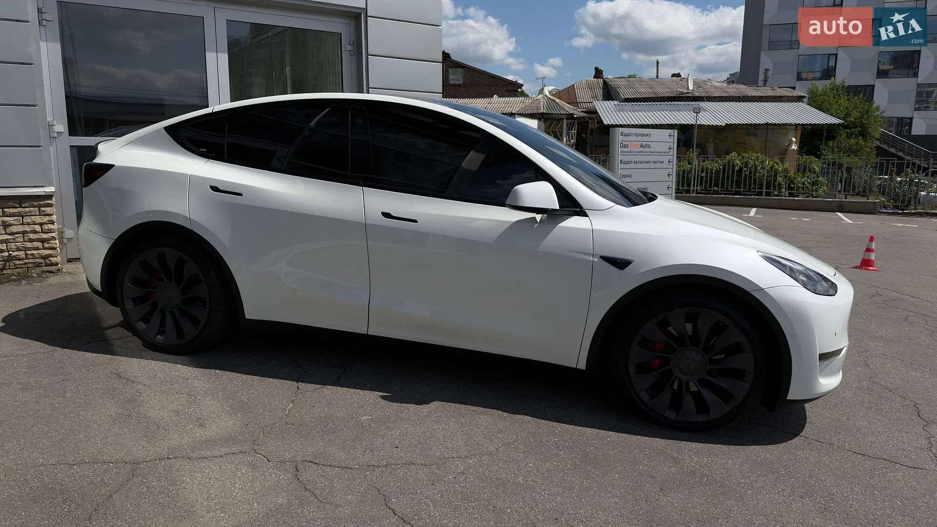2021 Tesla Model Y - мініатюра 4