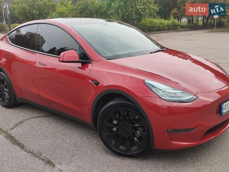 Позашляховик / Кросовер Tesla Model Y 2022 в Харкові