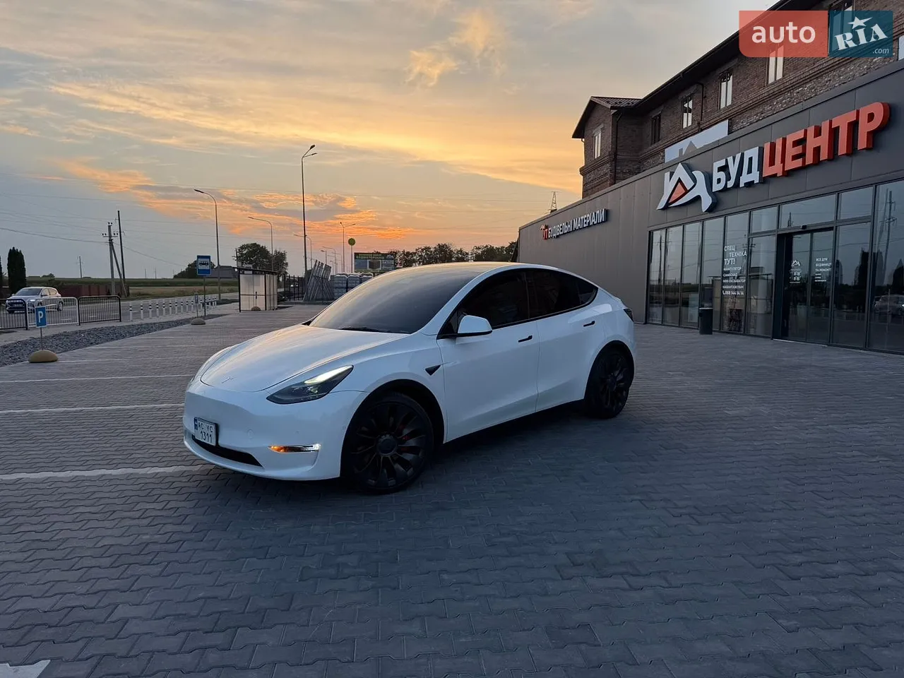 2022 Tesla Model Y - мініатюра 27