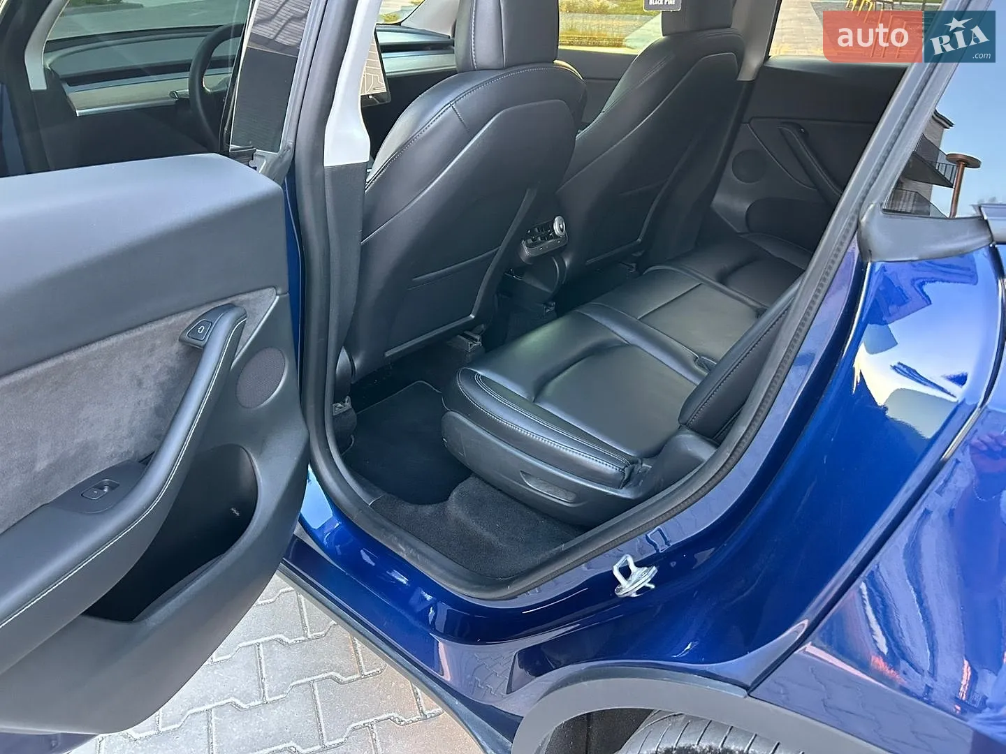 2021 Tesla Model Y - мініатюра 12