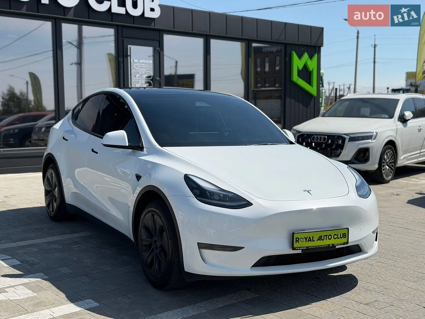 2024 Tesla Model Y - мініатюра 3