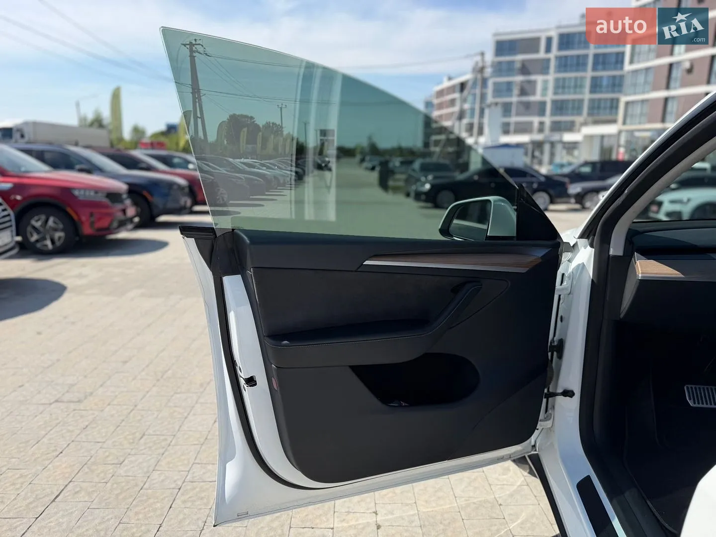 2024 Tesla Model Y - мініатюра 20