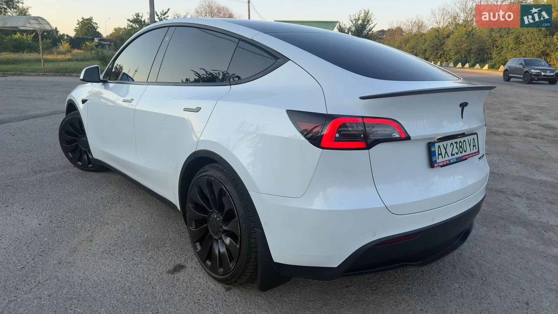 2021 Tesla Model Y - мініатюра 9