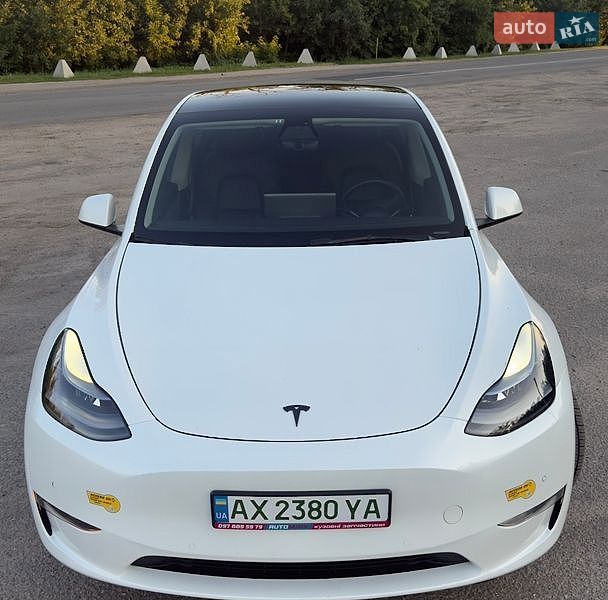 Внедорожник / Кроссовер Tesla Model Y 2021 в Харькове
