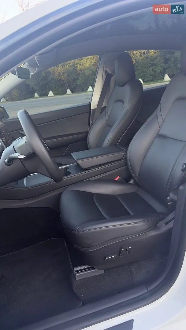 2021 Tesla Model Y - мініатюра 20