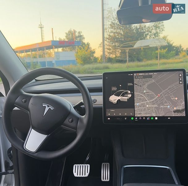 Внедорожник / Кроссовер Tesla Model Y 2021 в Харькове