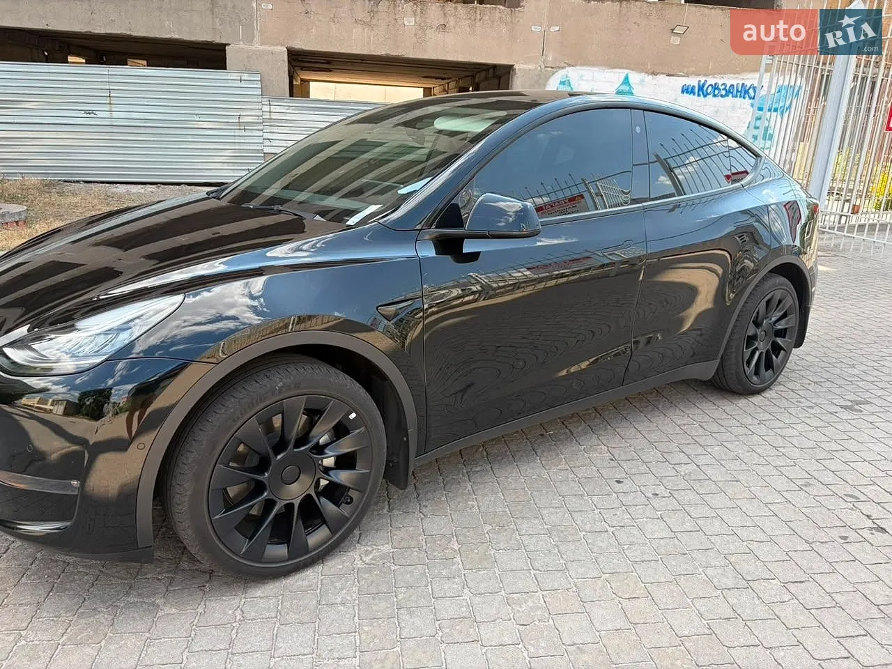 2022 Tesla Model Y - мініатюра 2