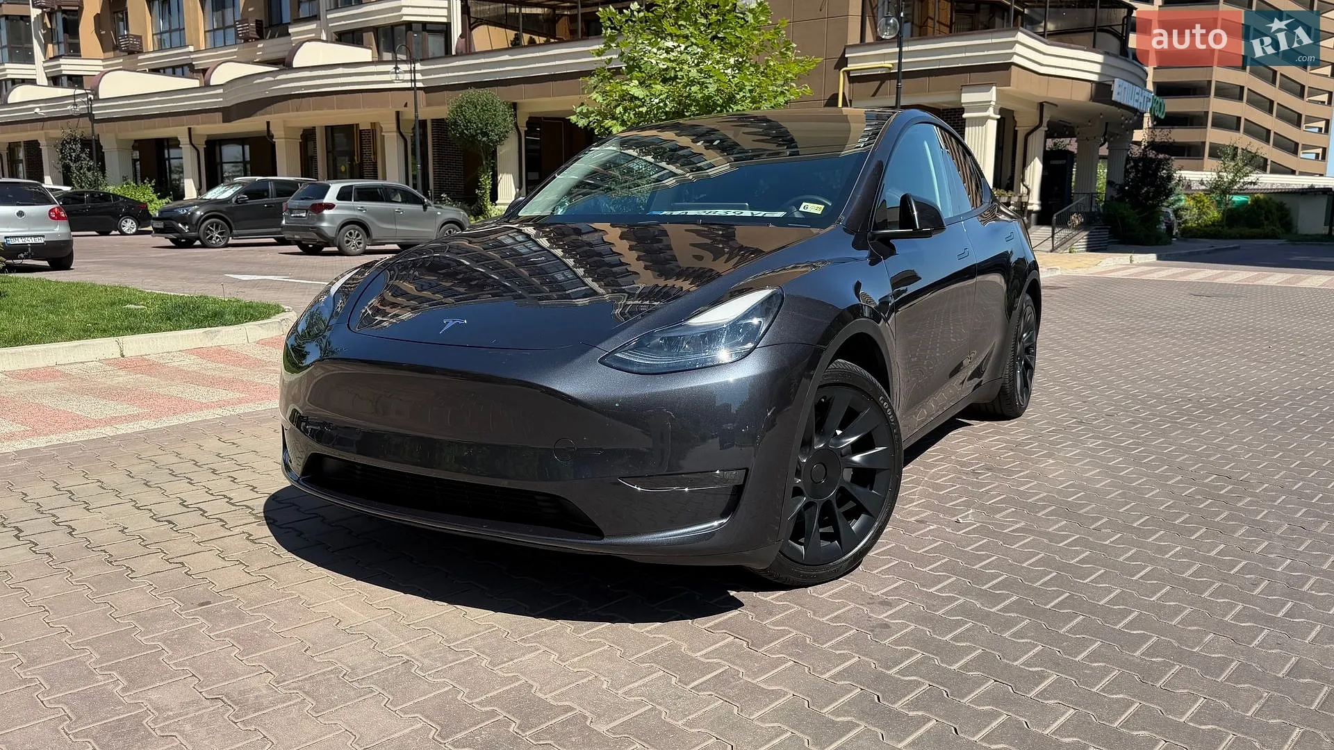 2024 Tesla Model Y - мініатюра 27
