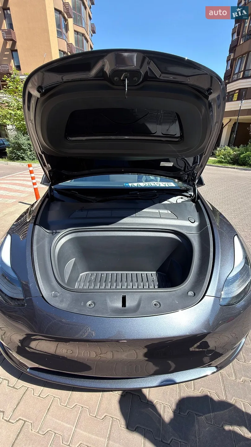 2024 Tesla Model Y - мініатюра 40