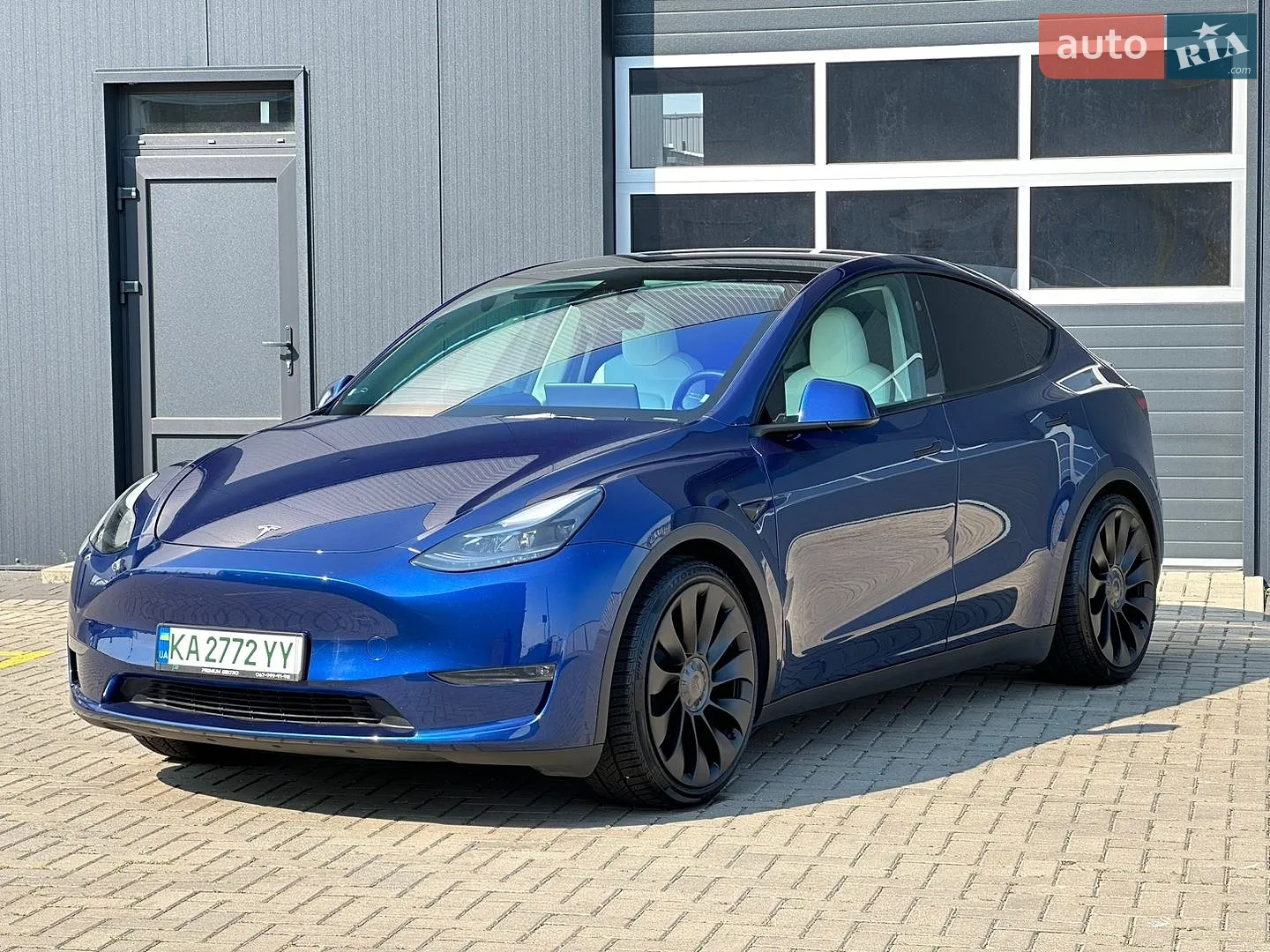 2023 Tesla Model Y - мініатюра 8