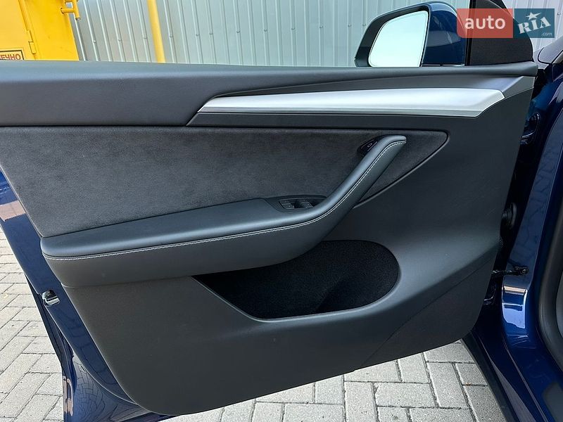 Внедорожник / Кроссовер Tesla Model Y 2023 в Мукачево фото 36 Внедорожник / Кроссовер Tesla Model Y 2023 в Мукачево