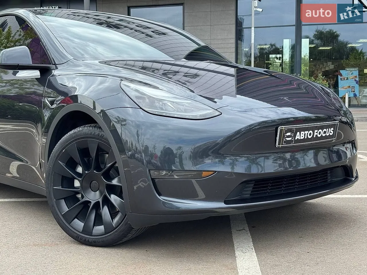 2024 Tesla Model Y - мініатюра 2