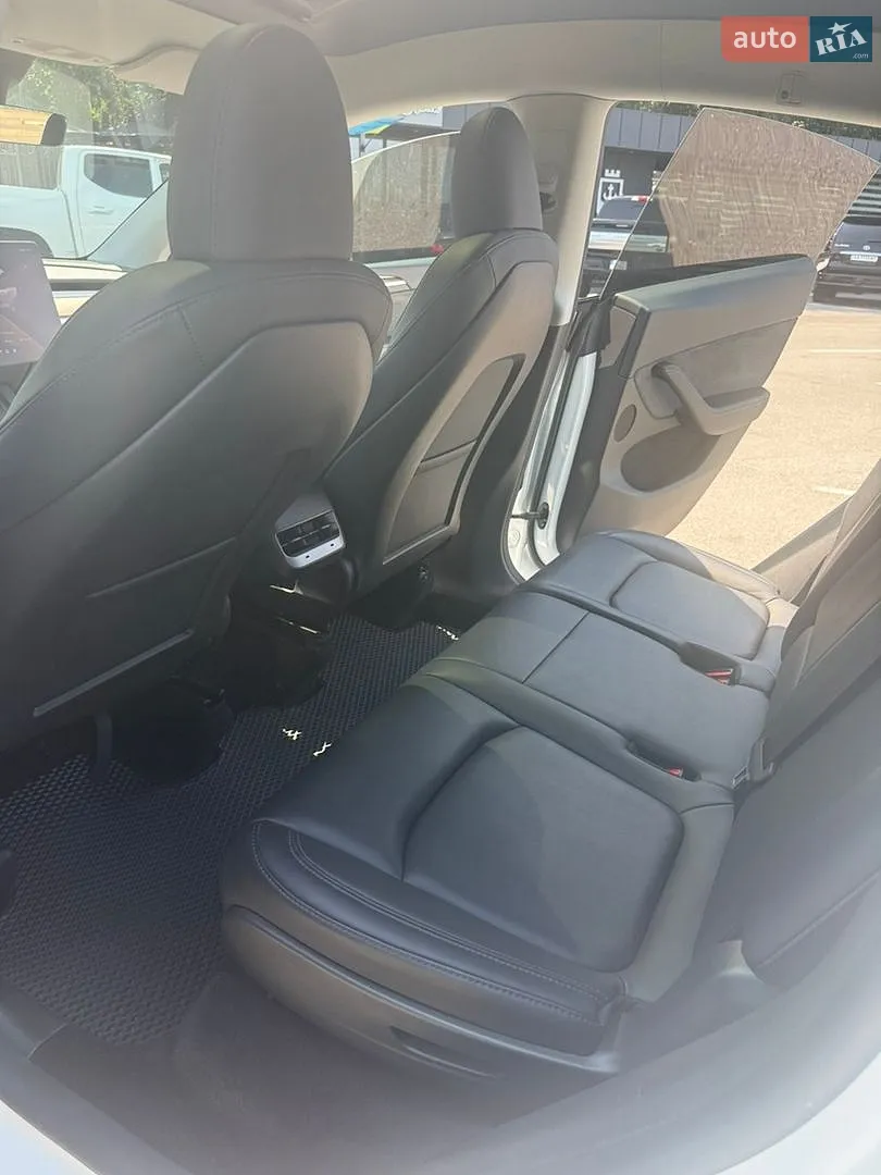 2023 Tesla Model Y - мініатюра 25