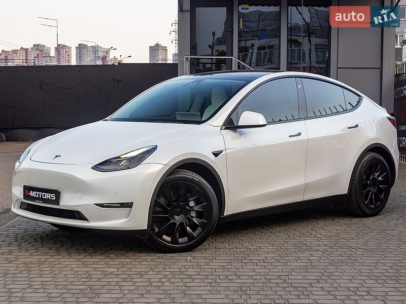 Позашляховик / Кросовер Tesla Model Y 2022 в Києві фото 2 Позашляховик / Кросовер Tesla Model Y 2022 в Києві