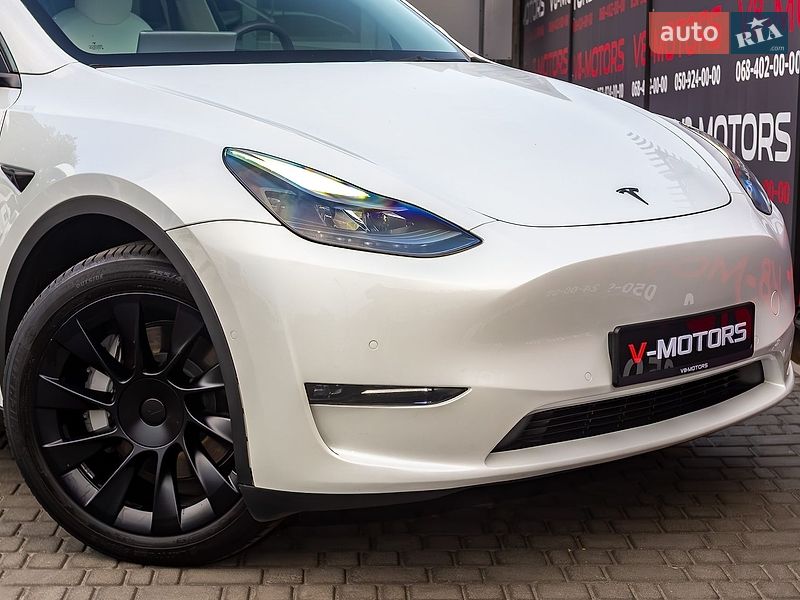 Позашляховик / Кросовер Tesla Model Y 2022 в Києві фото 11 Позашляховик / Кросовер Tesla Model Y 2022 в Києві
